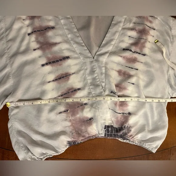 Young Fabulous & Broke Tia Top Blouse. Faux wrap. Light blue, lilac, grey. S-M - Picture 10 of 11